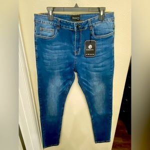 Gingrich Men’s skinny blue denim jeans. 34 waist